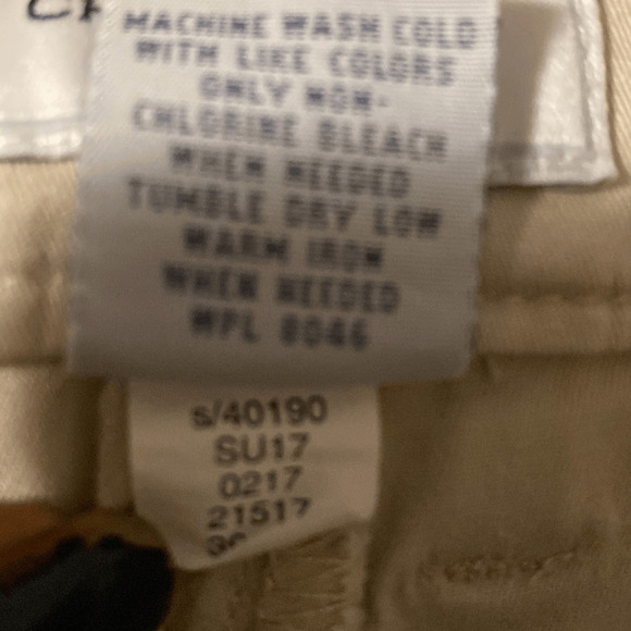 Charter Club Khaki Beige Flat Front Mid-Rise Casual Stretch Chino Shorts Size 10 - Picture 8 of 9